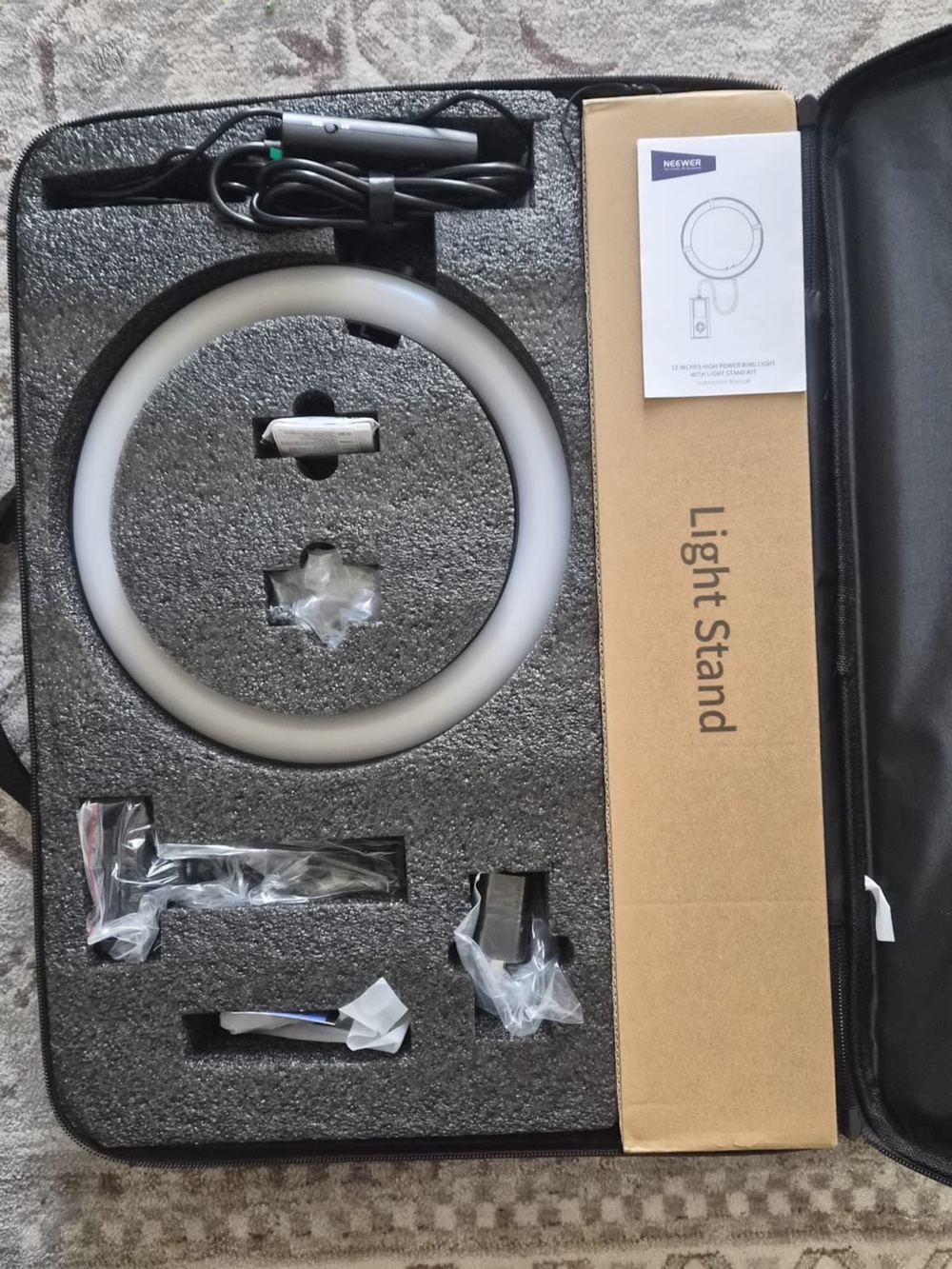 NEEWER 10” 20W LED Ring Light + 71” Tripod – New